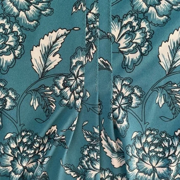 Banana Republic Teal Floral Long Sleeve Top, M - Picture 6 of 9